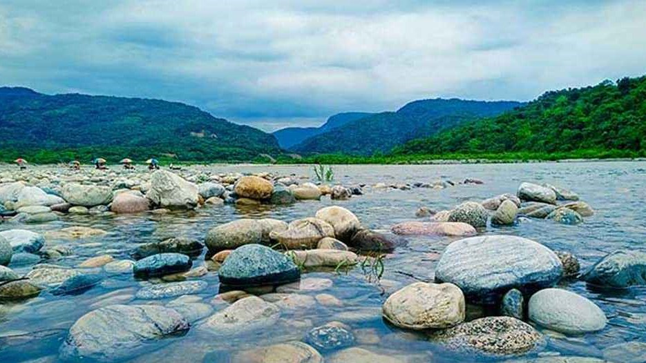 ২৫ আগস্টের মধ্যে সাদাপাথর ফেরত দেওয়ার নির্দেশ